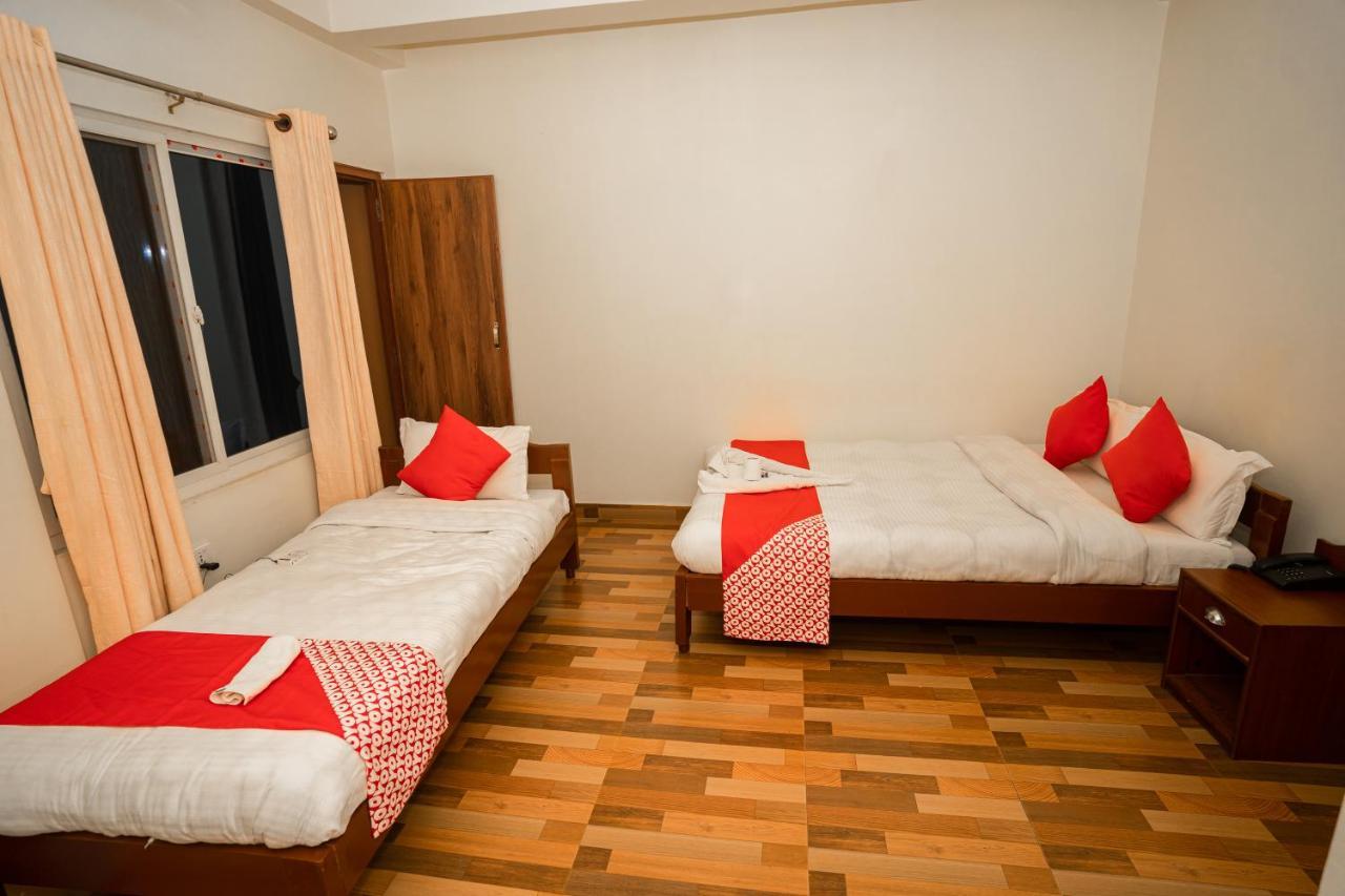 Hotel Dela Mount โพคารา ภายนอก รูปภาพ